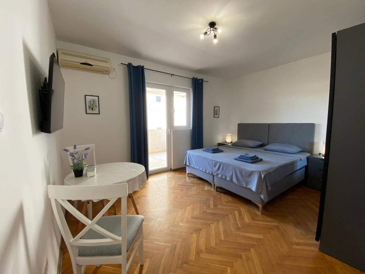 Alina'S Apartment Бечичи Экстерьер фото